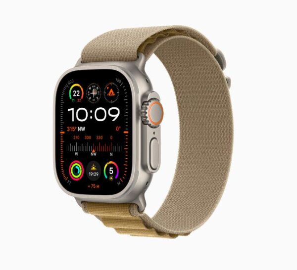 Image of the Apple Watch Ultra showcasing its features on a wrist. Alpine Loop For outdoor adventure and hiking.